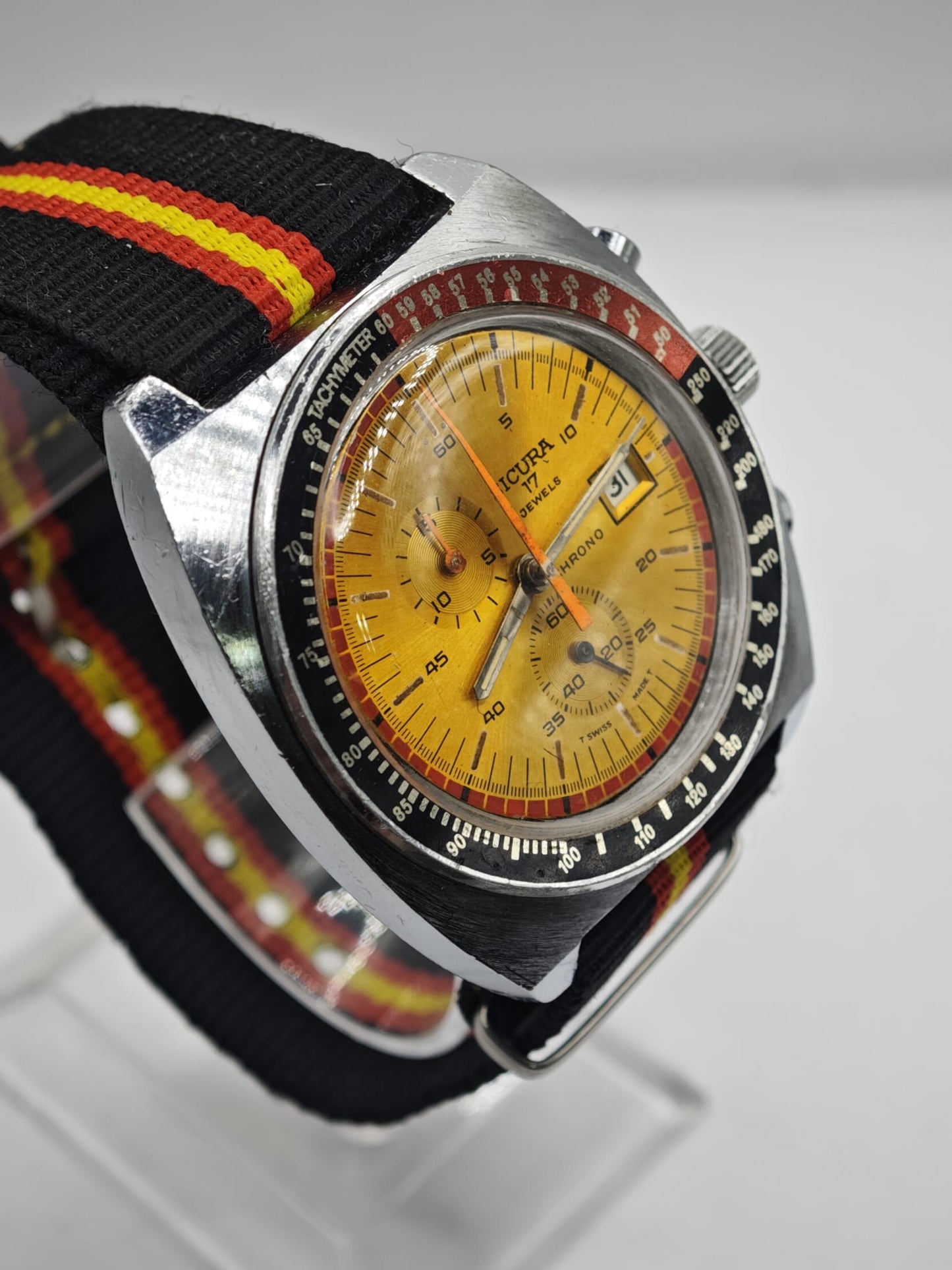 sicura chronograph