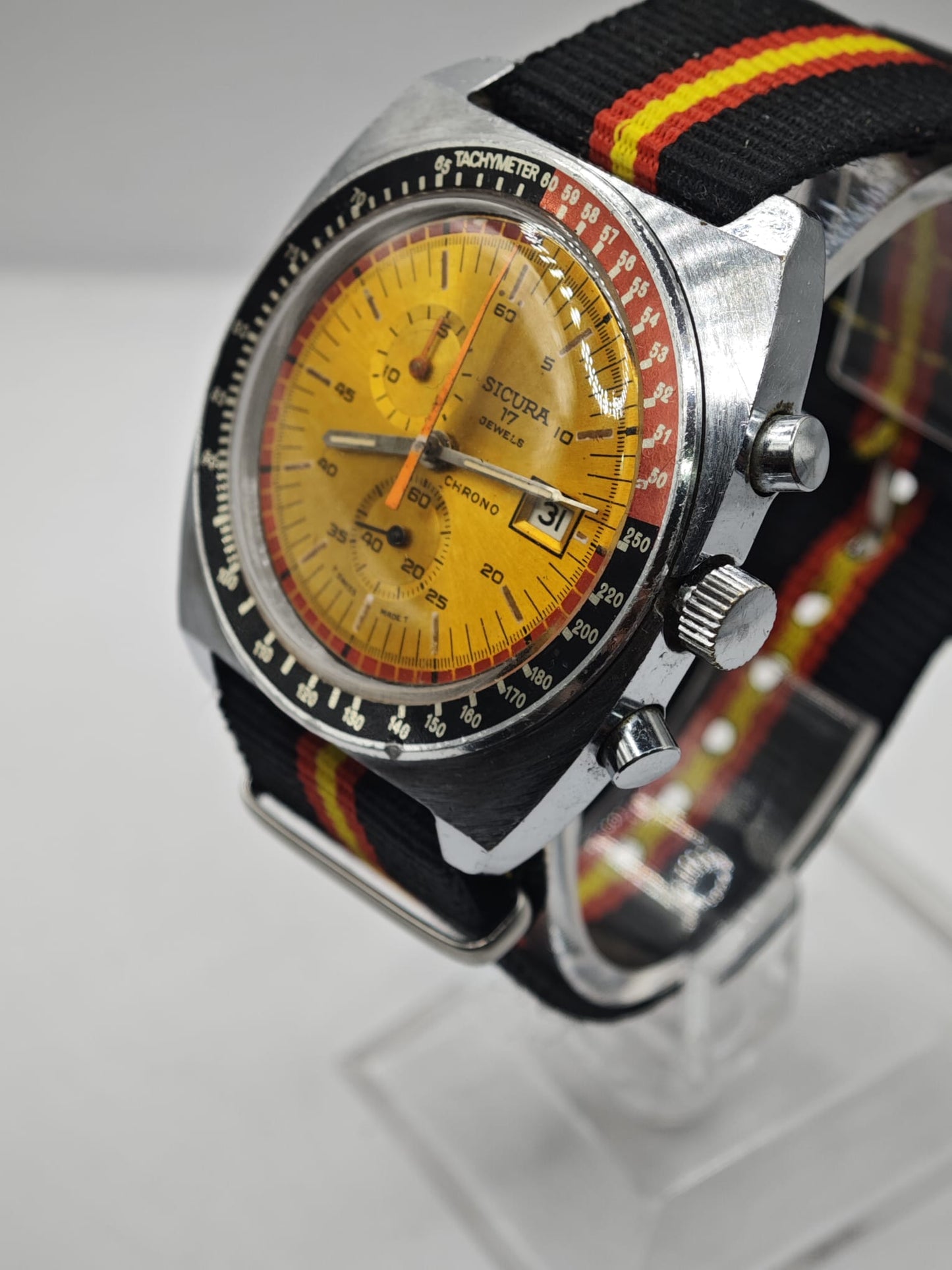 sicura chronograph
